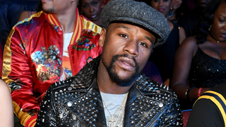 Floyd Mayweather Offers The Most Predictable Take On "Me Too" Movement<em></em>